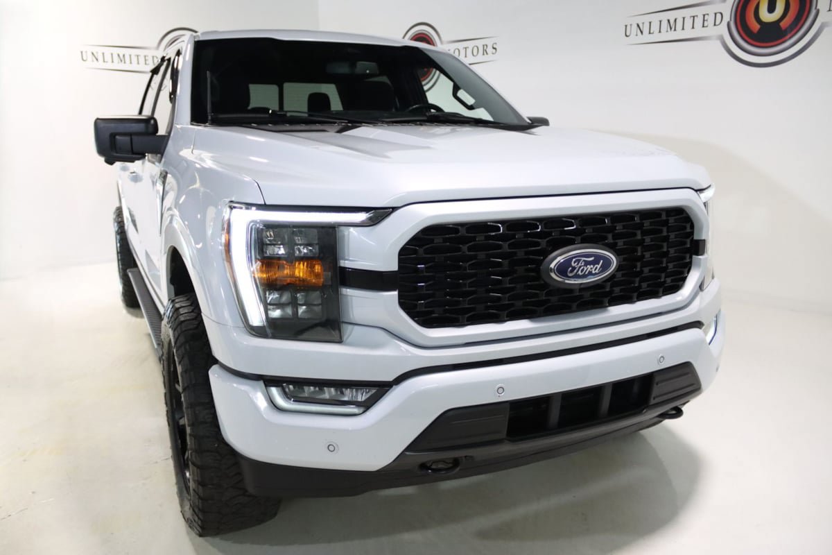 Used 2022 Ford F150 XLT w/ Equipment Group 302A High AWD/4WD image 26