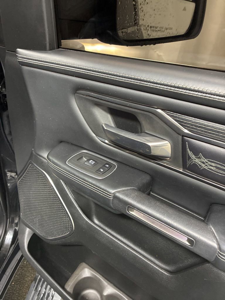 Used 2021 RAM 1500 Limited w/ Body Color Bumper Group image 30