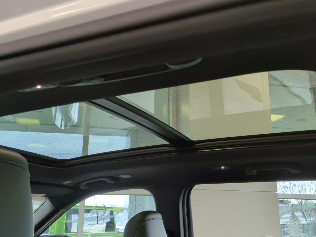 New 2025 Jeep Grand Cherokee Limited image 28