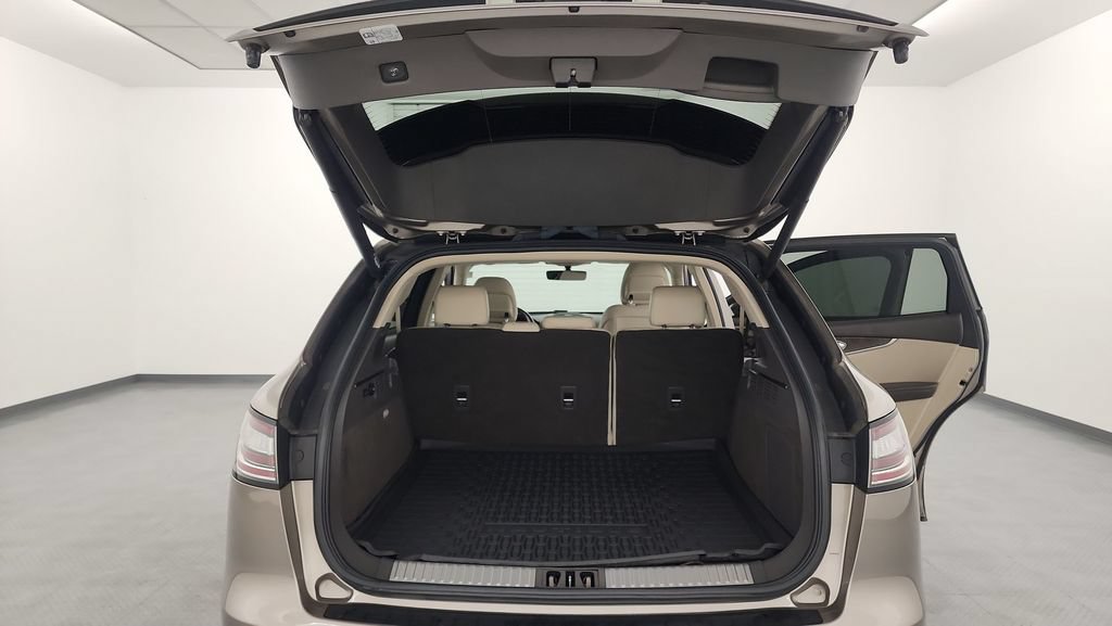 Used 2019 Lincoln Nautilus Reserve w/ Cargo Utility Package AWD/4WD image 27