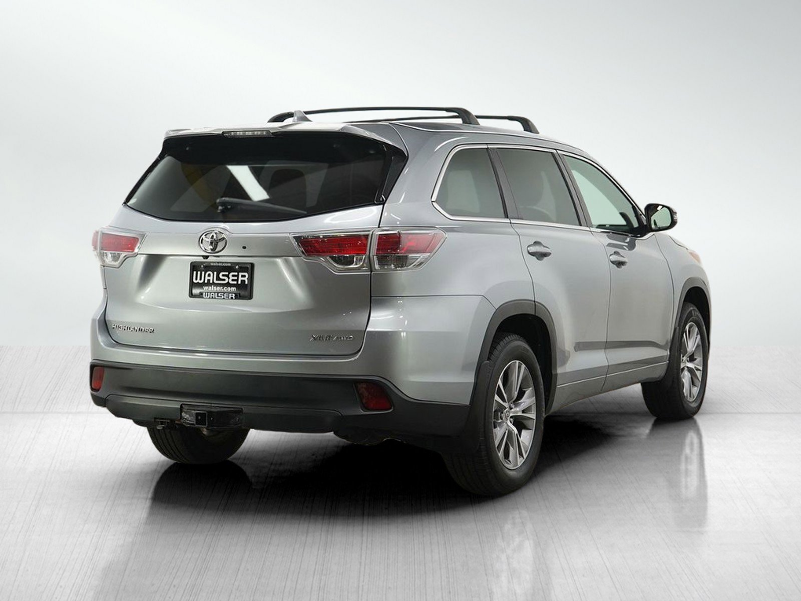 Used 2015 Toyota Highlander XLE AWD/4WD image 5