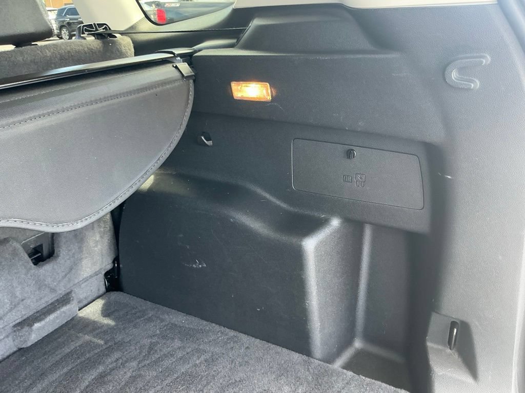 Used 2014 Ford Escape SE w/ Equipment Group 201A FWD image 33