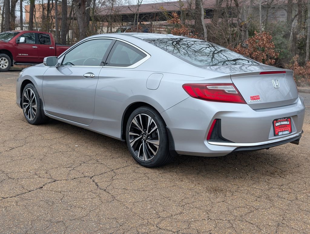 Used 2017 Honda Accord EX-L image 6