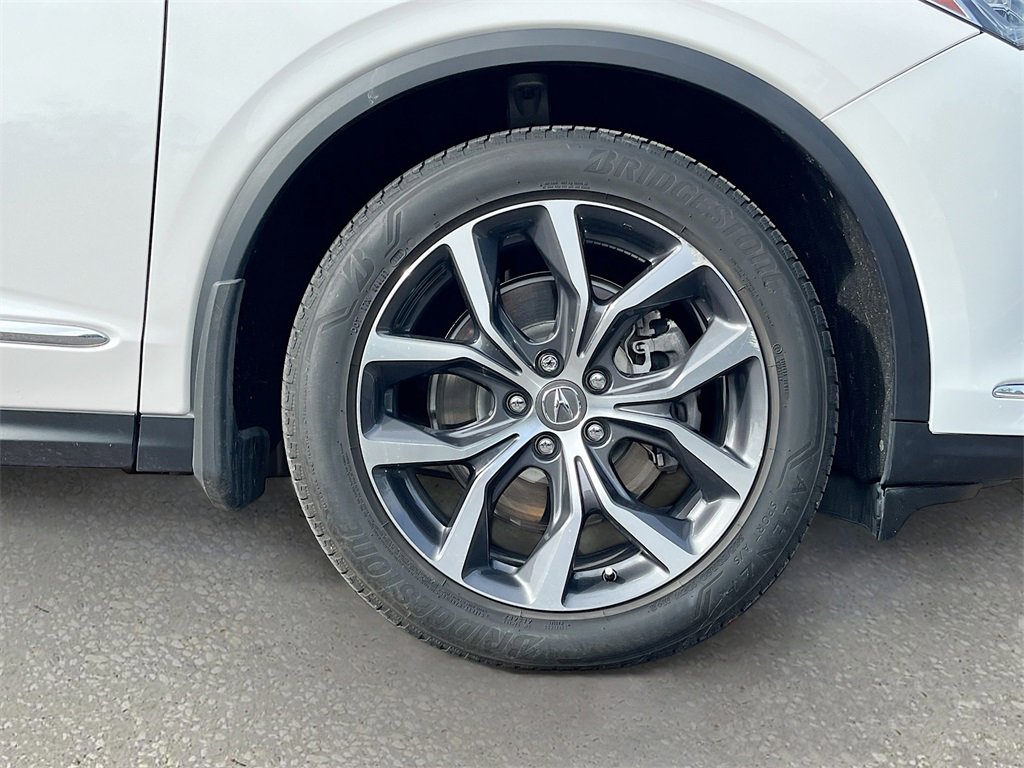 Used 2023 Acura MDX SH-AWD w/ Technology Package image 32