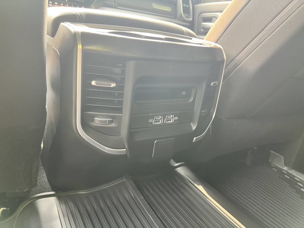 Certified 2024 RAM 3500 Big Horn w/ Level 2 Equipment Group AWD/4WD image 19