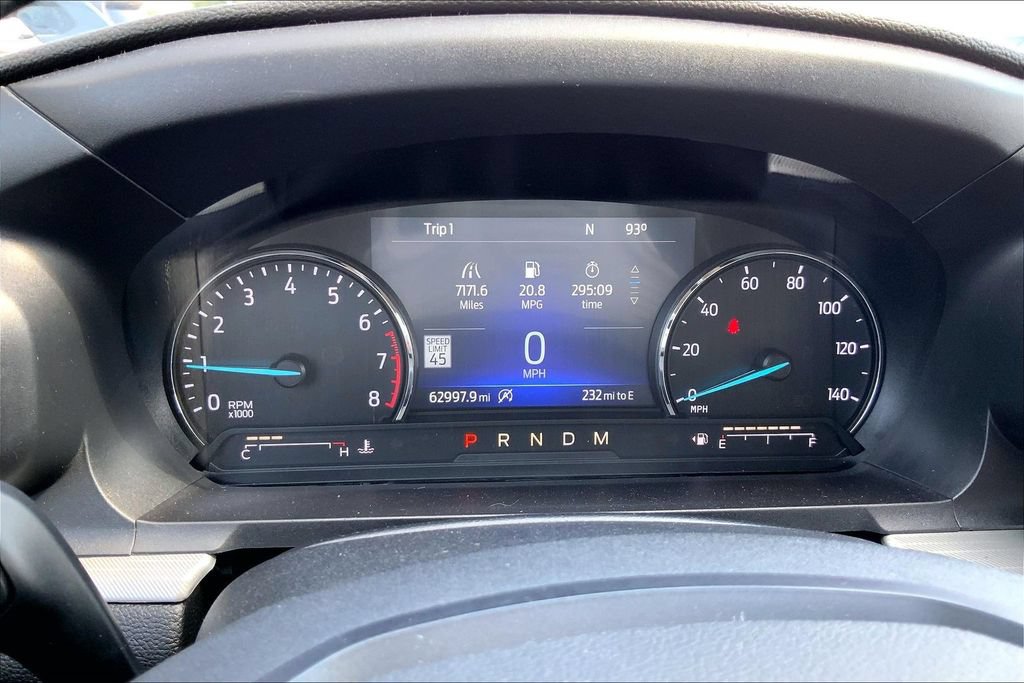 Used 2020 Ford Explorer XLT w/ Equipment Group 202A AWD/4WD image 19