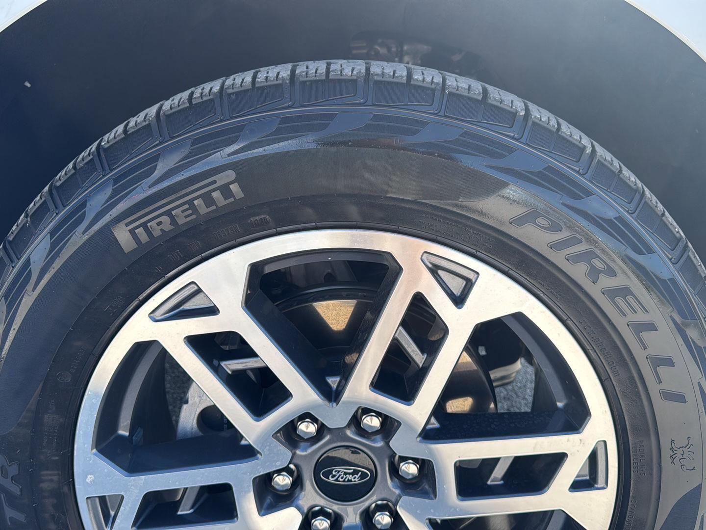 Used 2025 Ford Expedition Active image 10