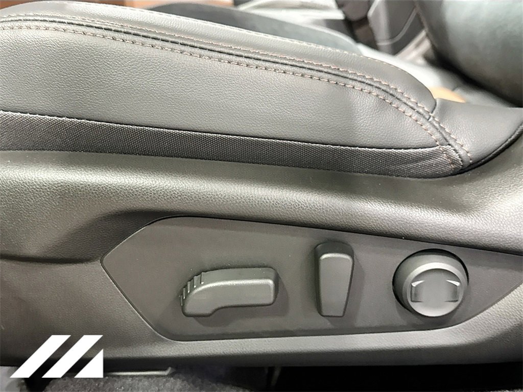 New 2025 Subaru Forester Touring image 22