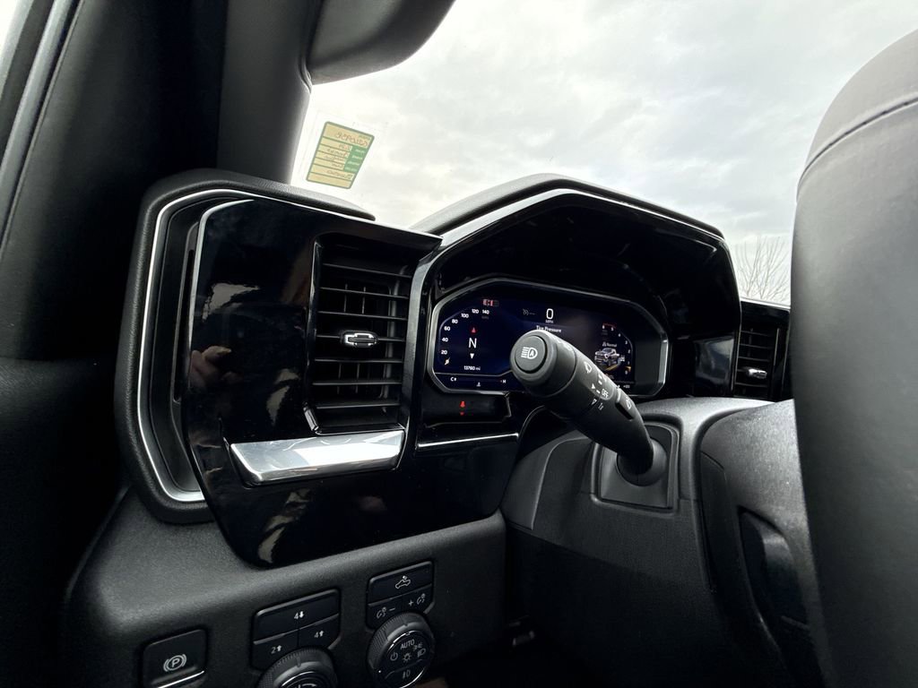 Certified 2024 Chevrolet Silverado 2500 LT image 24