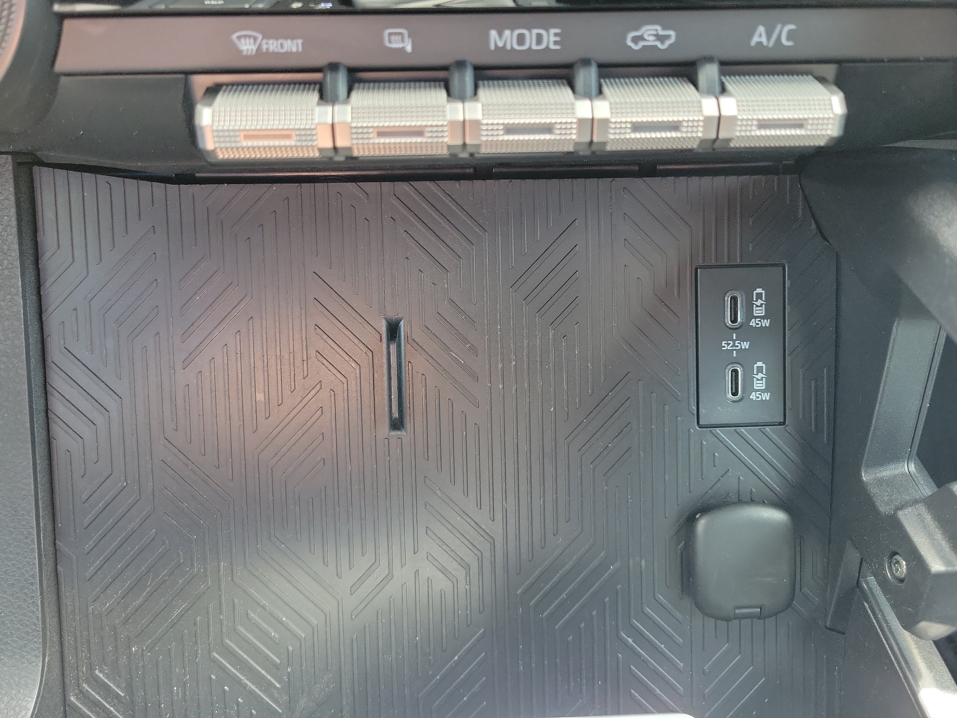Used 2024 Toyota Tacoma SR5 RWD image 27