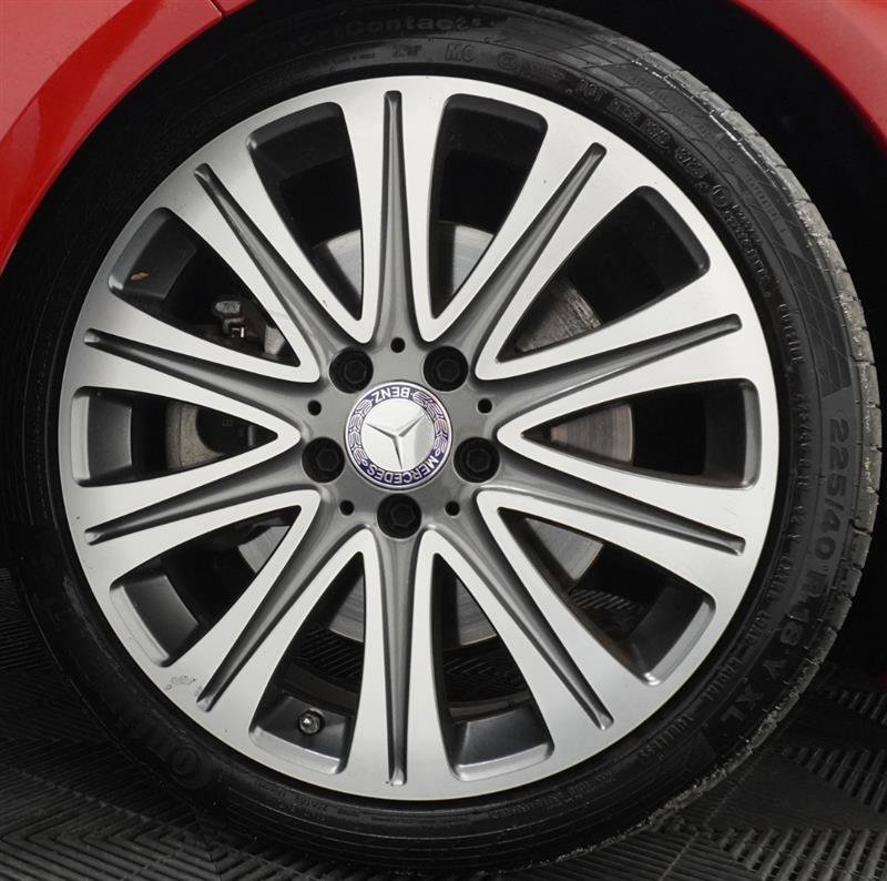Used 2017 Mercedes-Benz CLA 250 image 3