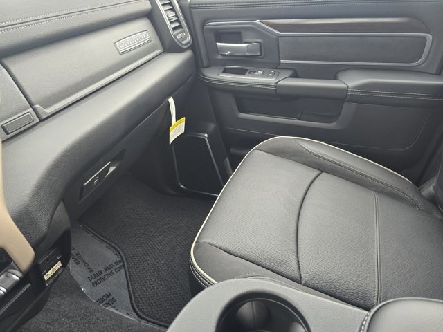 Used 2024 RAM 2500 Laramie image 18