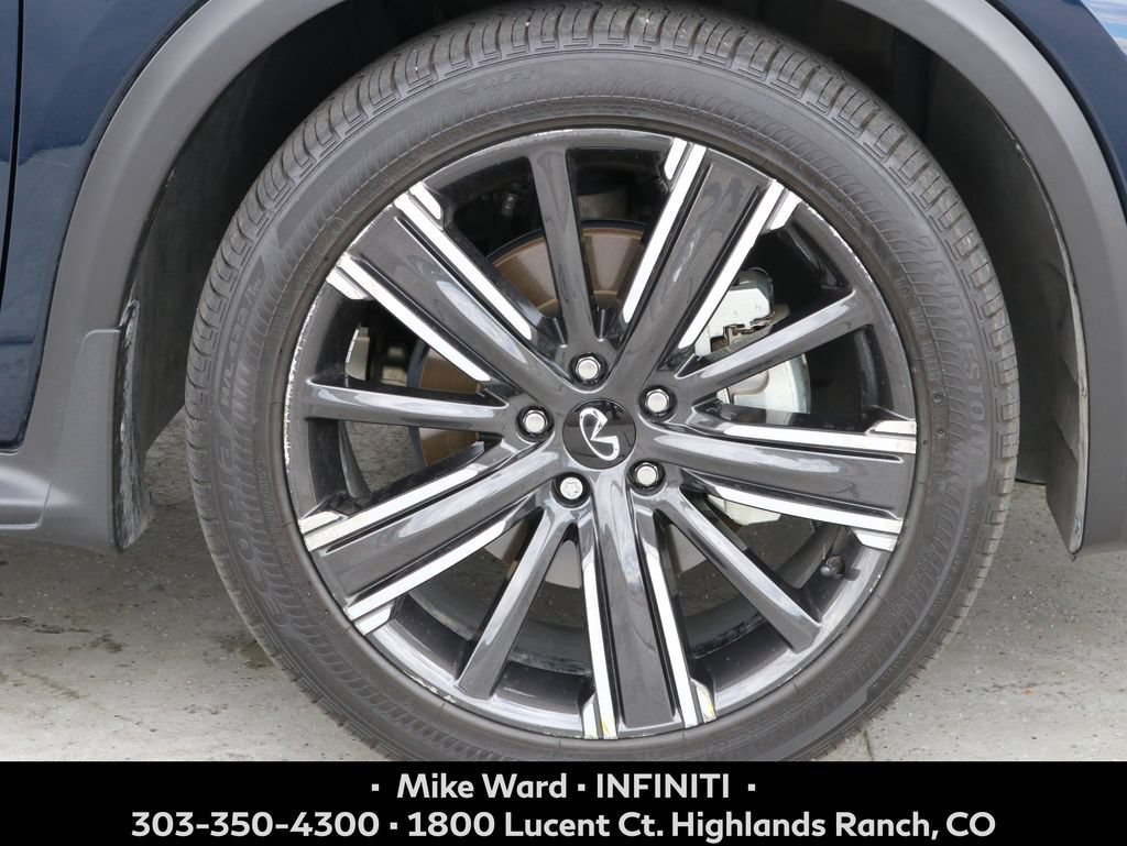 Used 2023 INFINITI QX50 Sensory AWD/4WD image 4