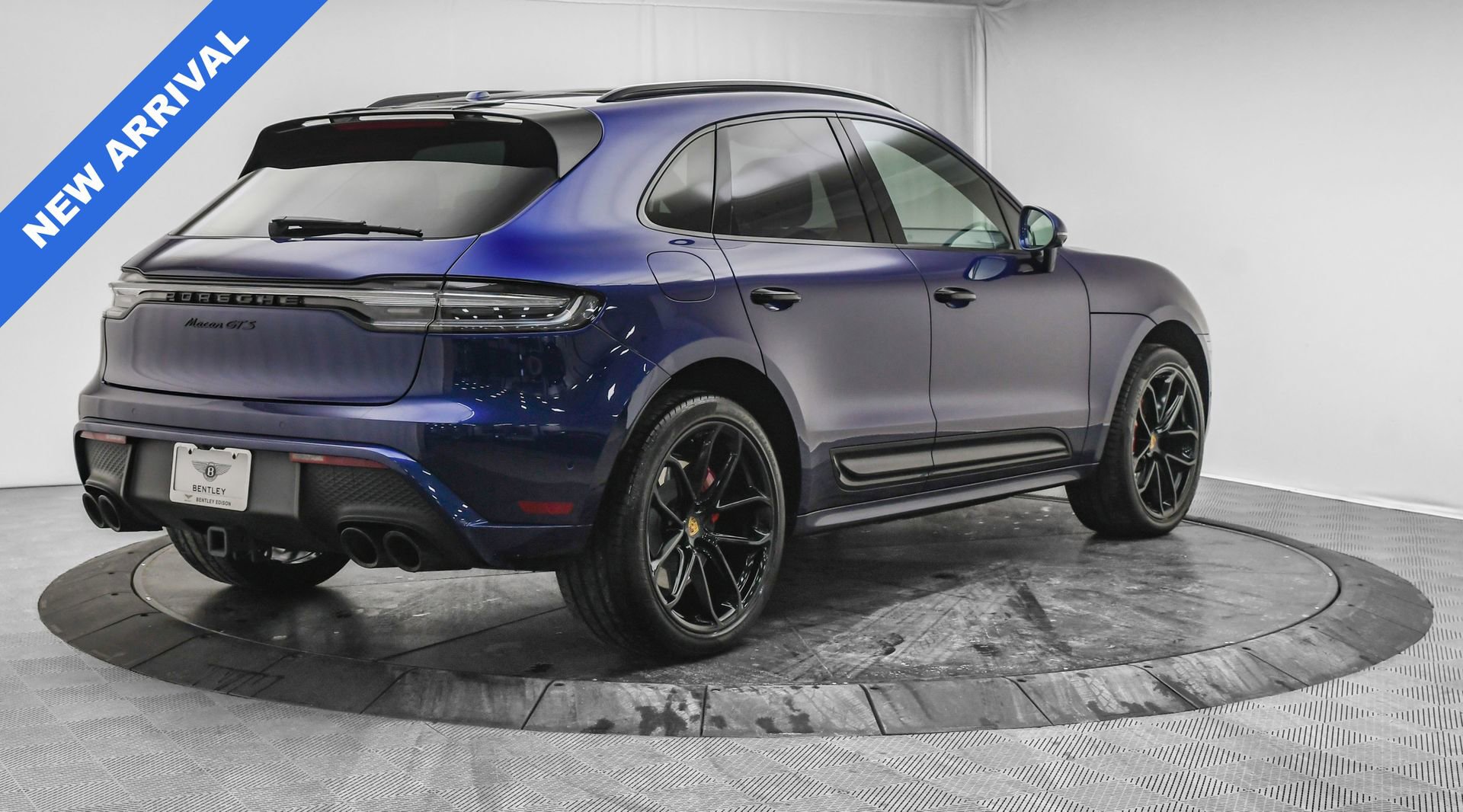 Used 2022 Porsche Macan GTS image 9