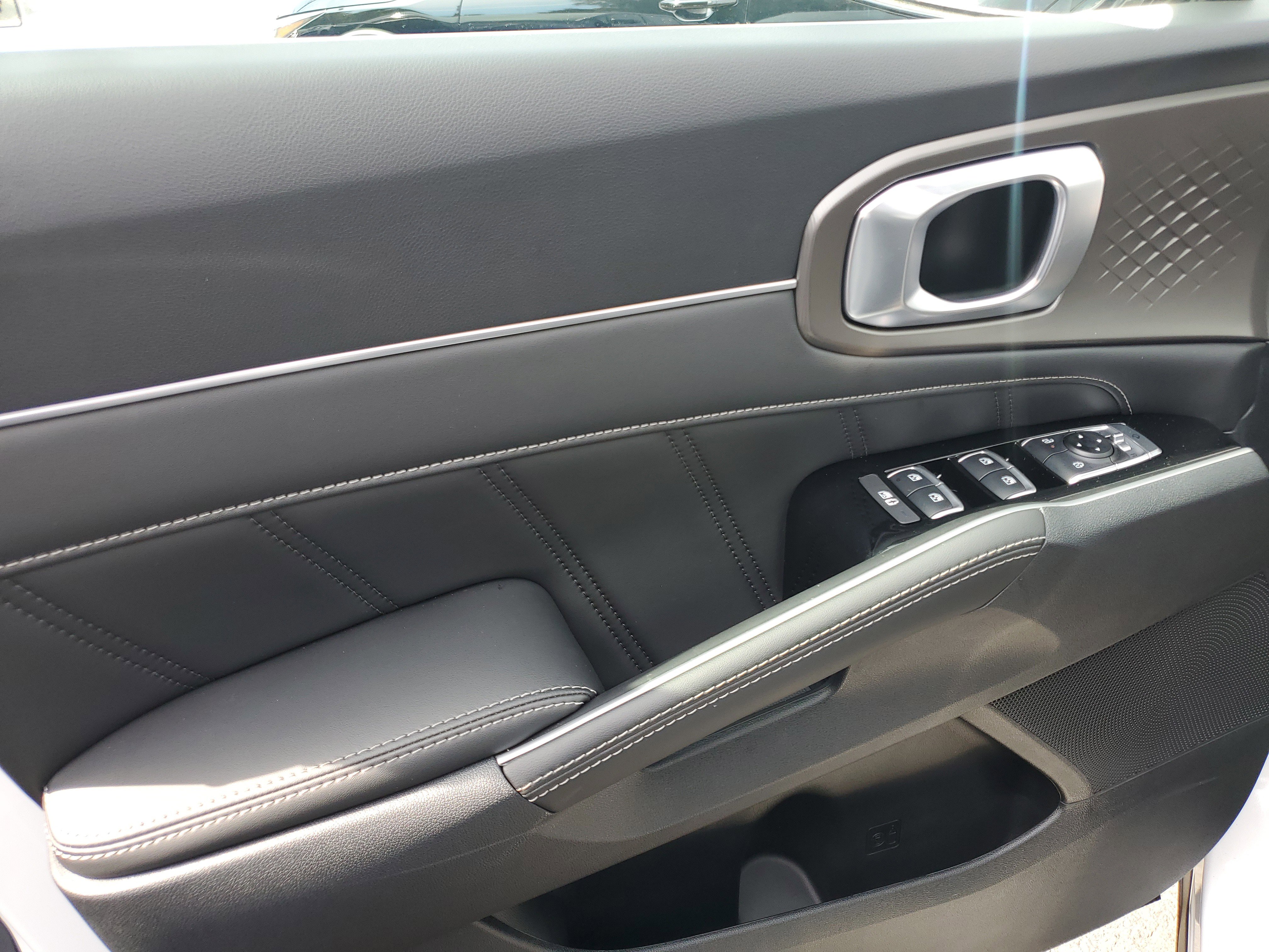 New 2025 Kia Sorento SX image 22