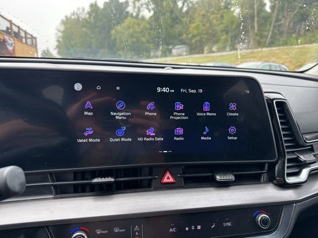 Used 2023 Kia Sportage EX image 26