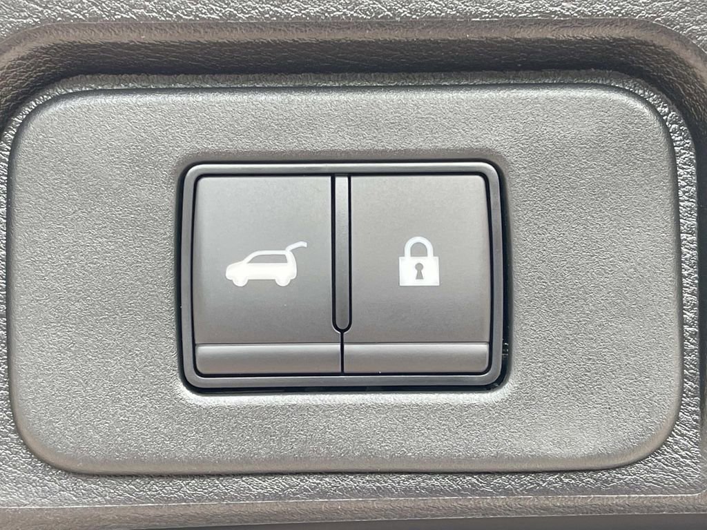 New 2026 Nissan Rogue SV FWD image 13