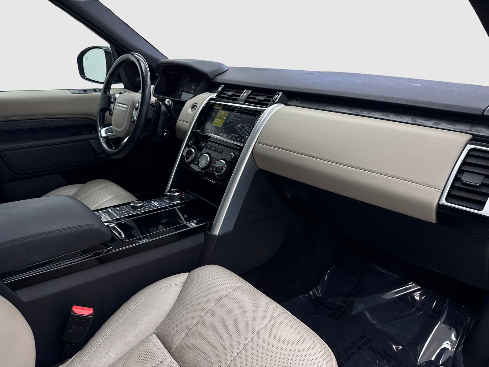 Used 2020 Land Rover Discovery HSE AWD/4WD image 44
