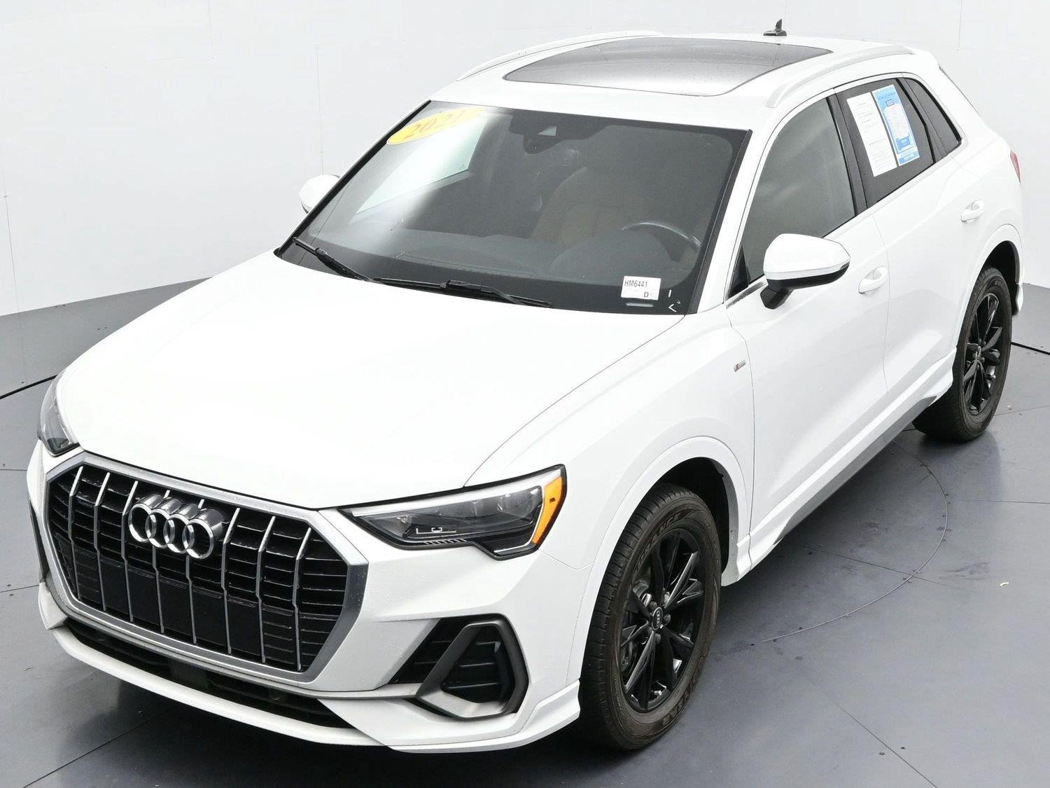 Used 2021 Audi Q3 2.0T Premium w/ Convenience Package AWD/4WD image 28