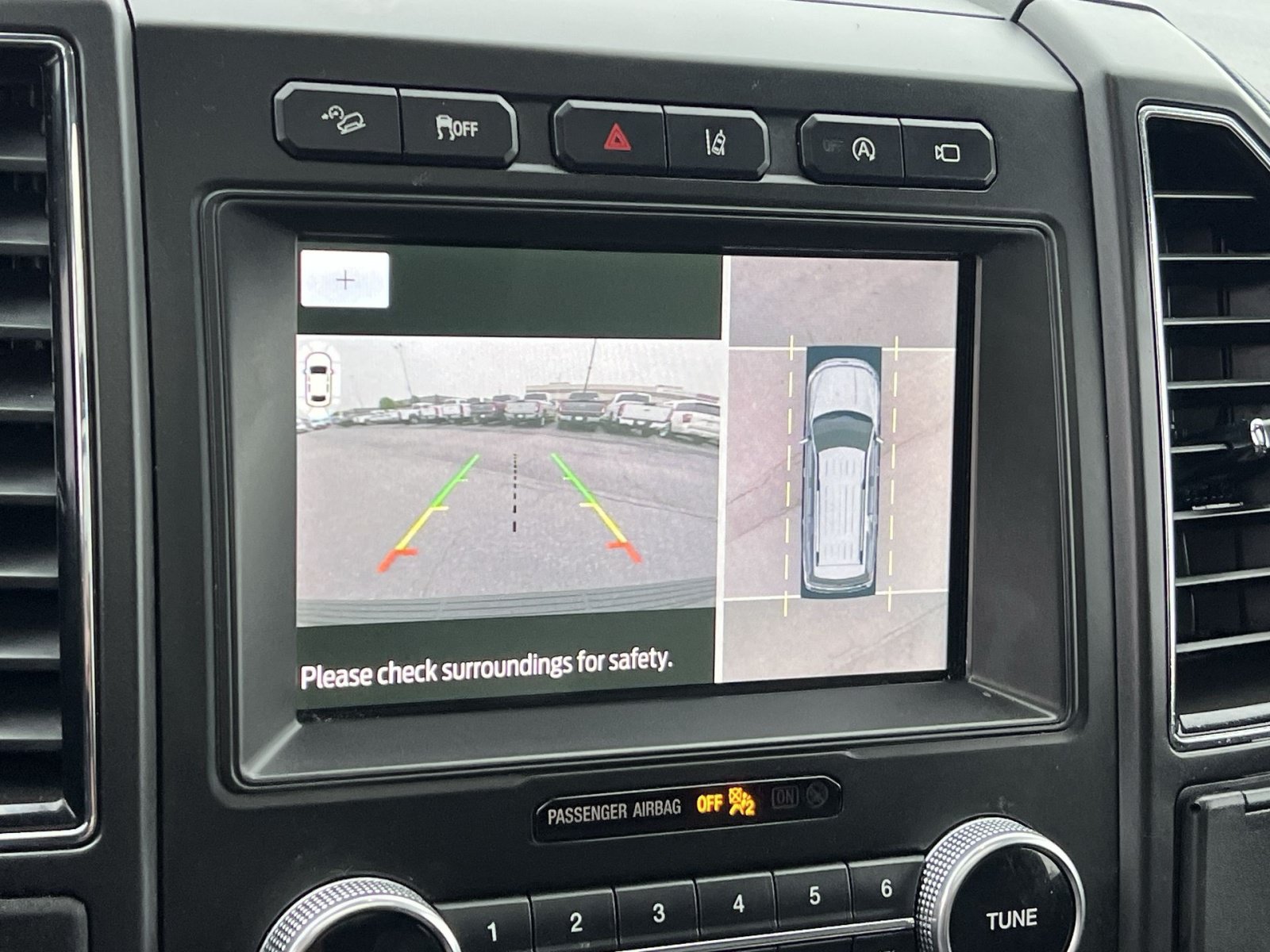 Used 2021 Ford Expedition Max Limited AWD/4WD image 19