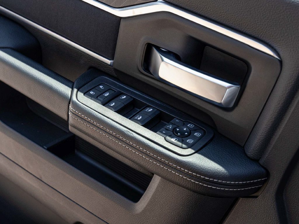 New 2026 RAM 2500 Big Horn AWD/4WD image 12