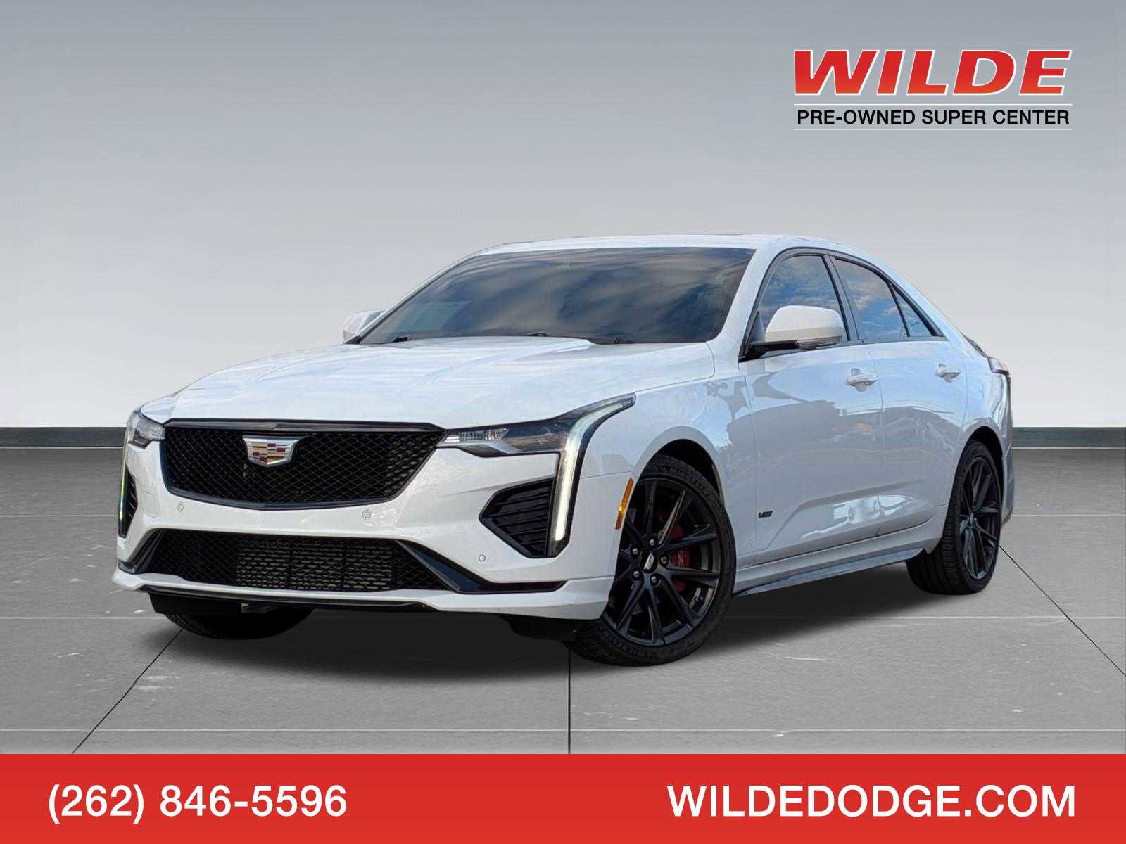 Used 2020 Cadillac CT4 V image 1