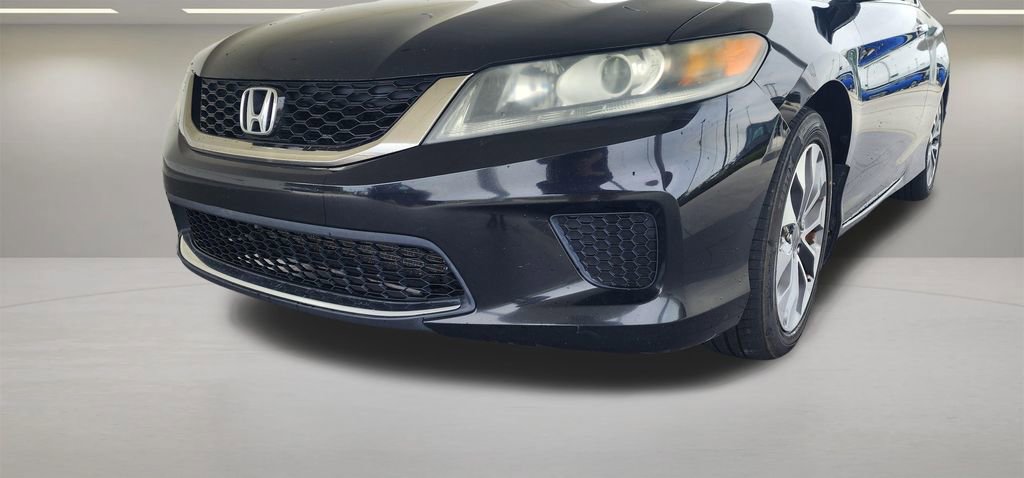 Used 2013 Honda Accord LX-S image 2