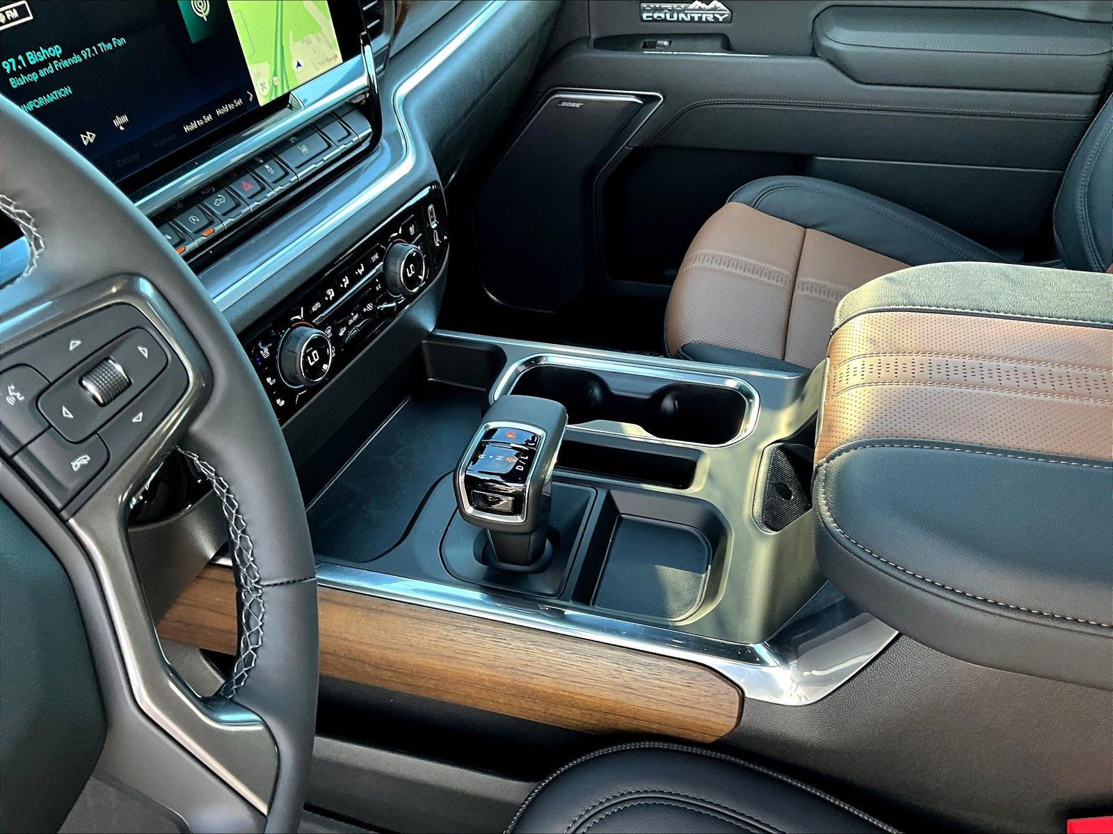 New 2026 Chevrolet Silverado 1500 High Country w/ Technology Package AWD/4WD image 12