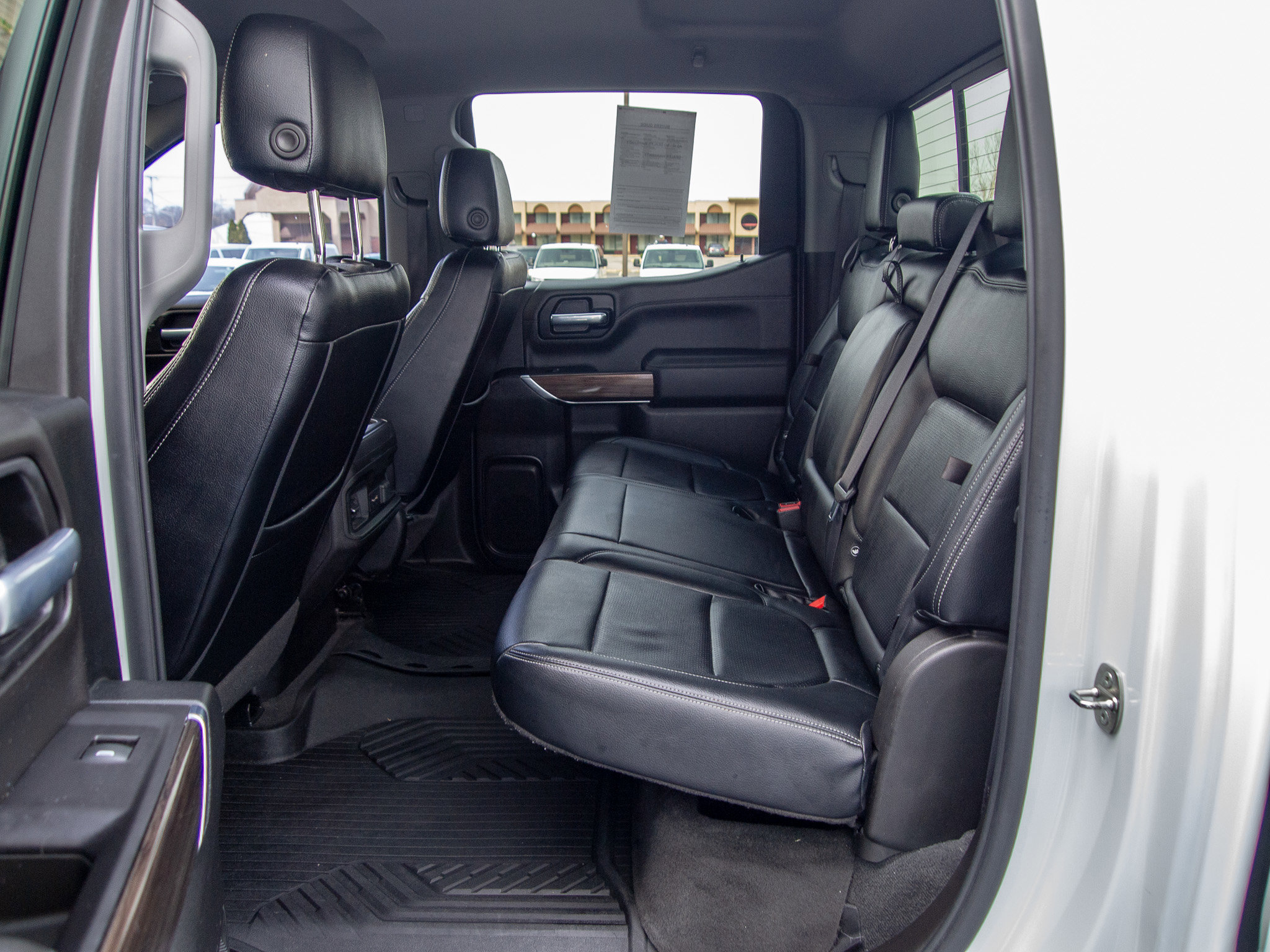 Used 2021 Chevrolet Silverado 1500 LT Trail Boss w/ Convenience Package II AWD/4WD image 25