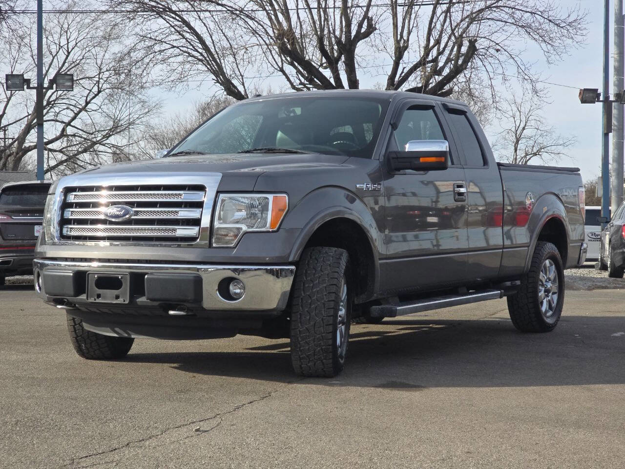 Used 2013 Ford F150 Lariat w/ Lariat Chrome Pkg image 2