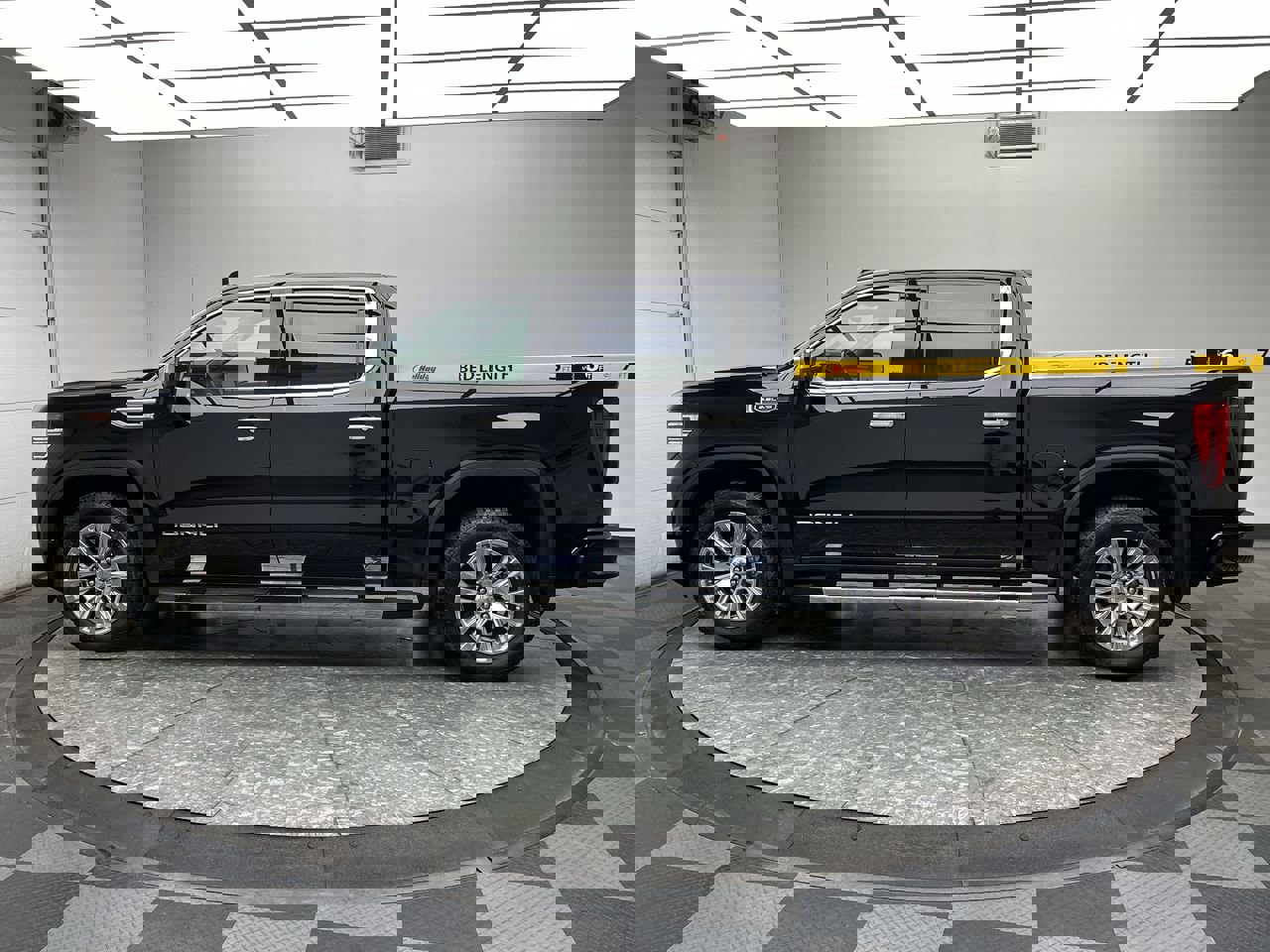 Certified 2022 GMC Sierra 1500 Denali image 7