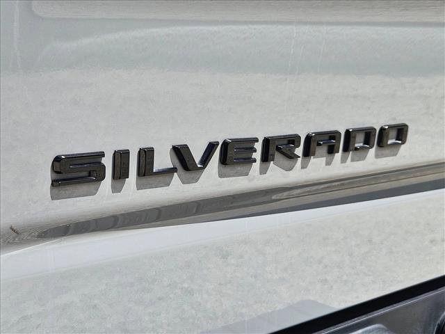 Used 2024 Chevrolet Silverado 1500 Custom w/ Turbomax Blackout Package image 6