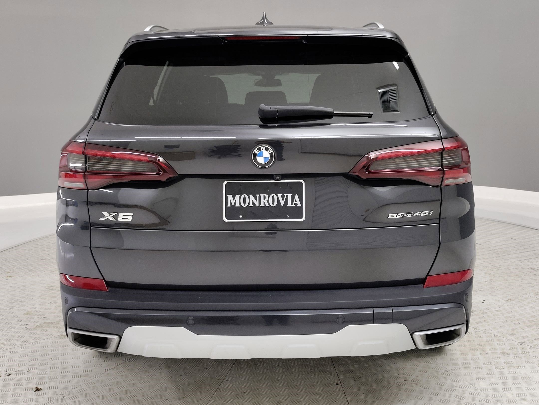 Certified 2023 BMW X5 sDrive40i w/ Parking Assistance Package image 7