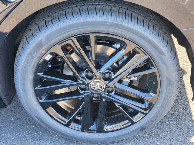 New 2026 Toyota Camry SE image 6