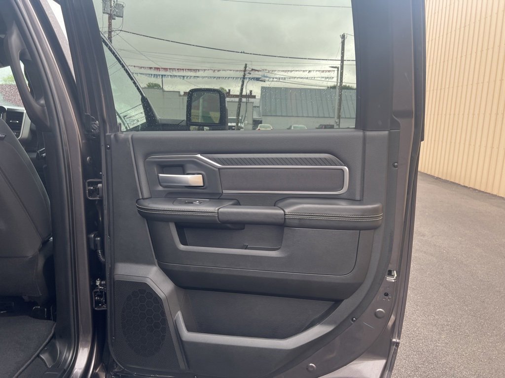 New 2025 RAM 2500 Big Horn image 32