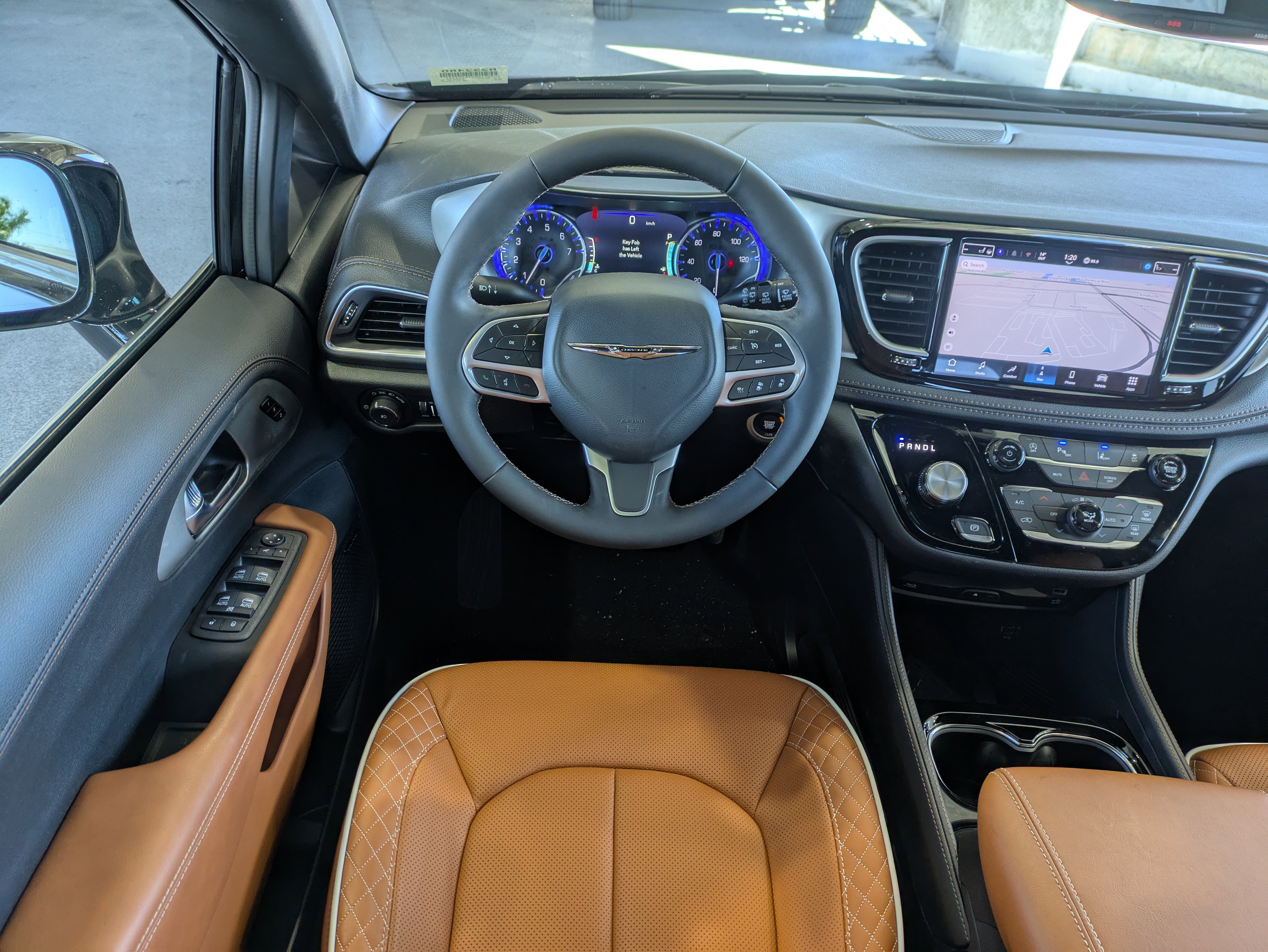 New 2026 Chrysler Pacifica Pinnacle w/ Trailer Tow Group image 17