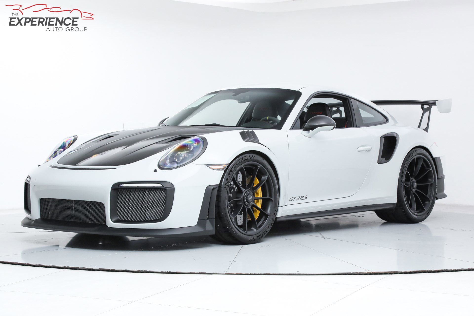 Used 2018 Porsche 911 GT2 RS image 1
