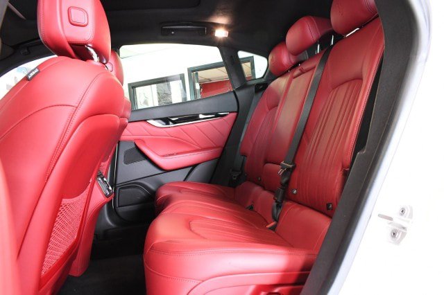 Used 2023 Maserati Levante GT AWD/4WD image 25