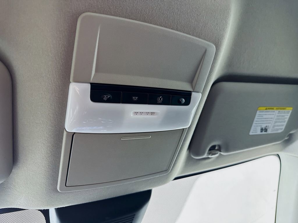 Used 2024 Nissan Sentra SV image 33