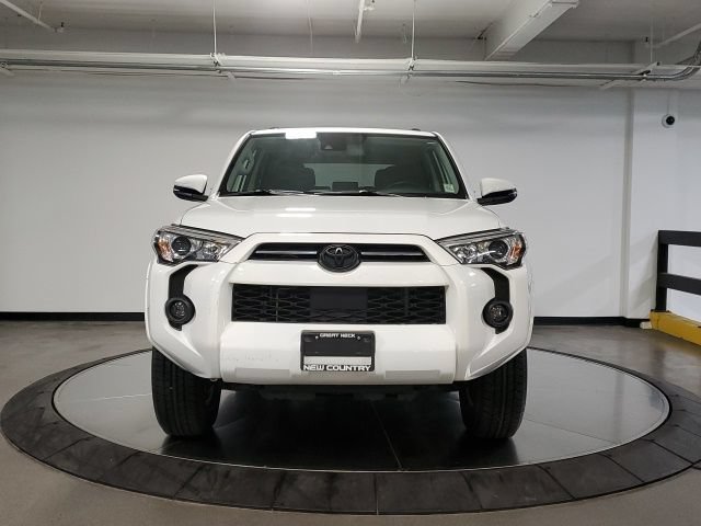 Used 2024 Toyota 4Runner SR5 Premium w/ Moonroof Package AWD/4WD image 12