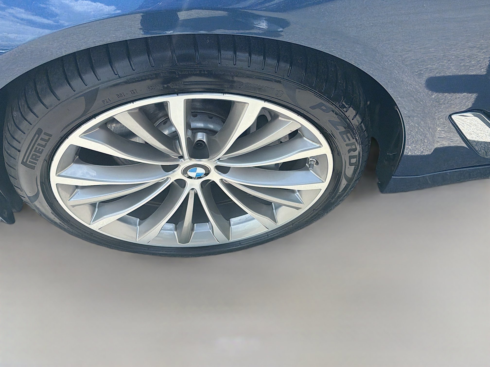 Used 2021 BMW 540i w/ Convenience Package RWD image 37