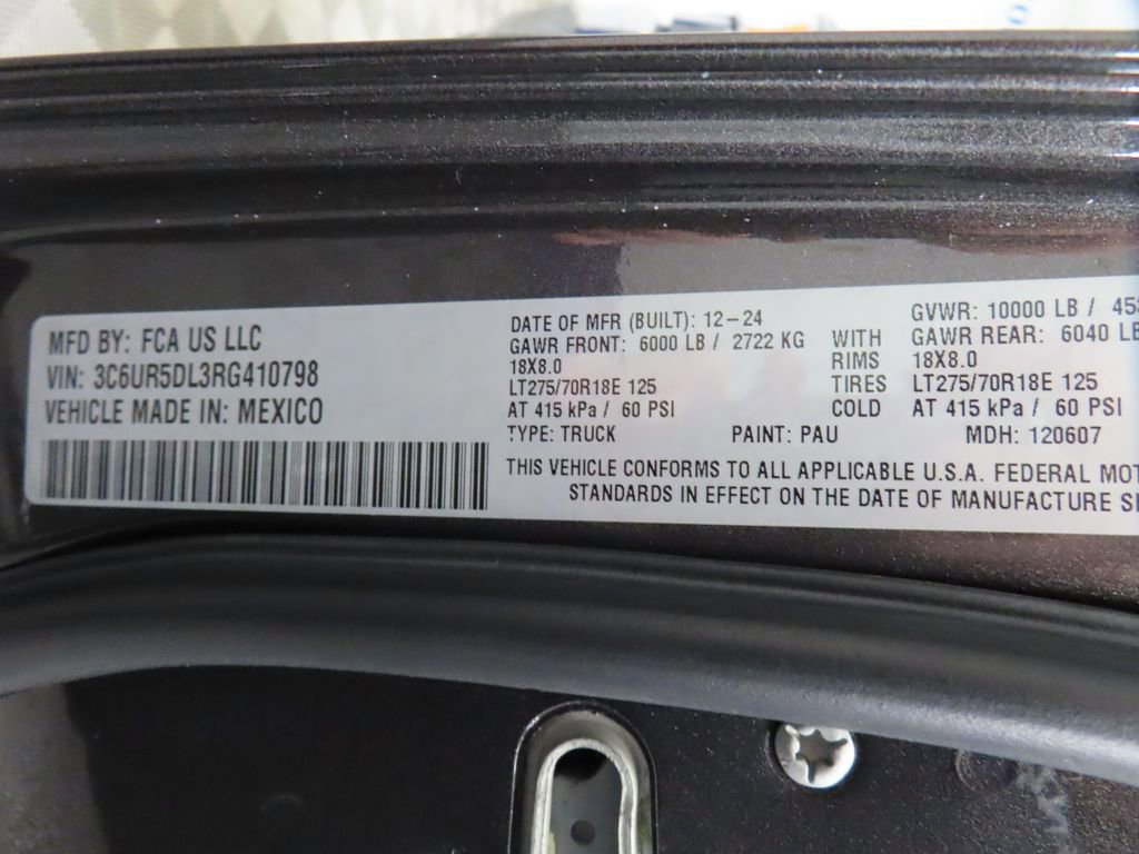 Used 2024 RAM 2500 Big Horn AWD/4WD image 61