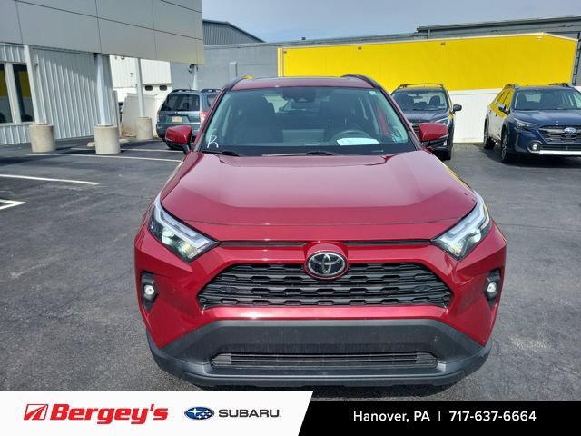 Used 2023 Toyota RAV4 XLE Premium AWD/4WD image 7
