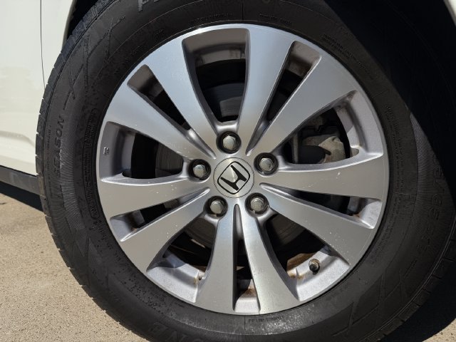 Used 2017 Honda Odyssey SE image 9