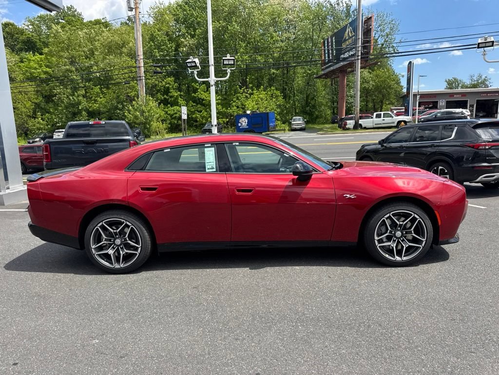 New 2026 Dodge Charger R/T w/ Performance Handling Group AWD/4WD image 4