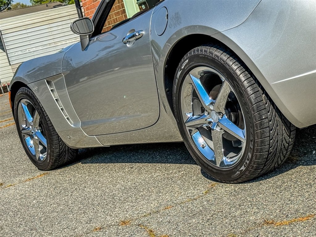 Used 2008 Saturn Sky Red Line image 30