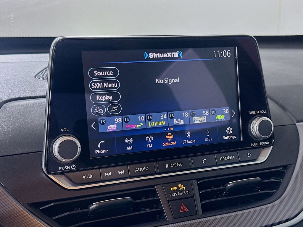 Used 2023 Nissan Altima 2.5 SR image 27