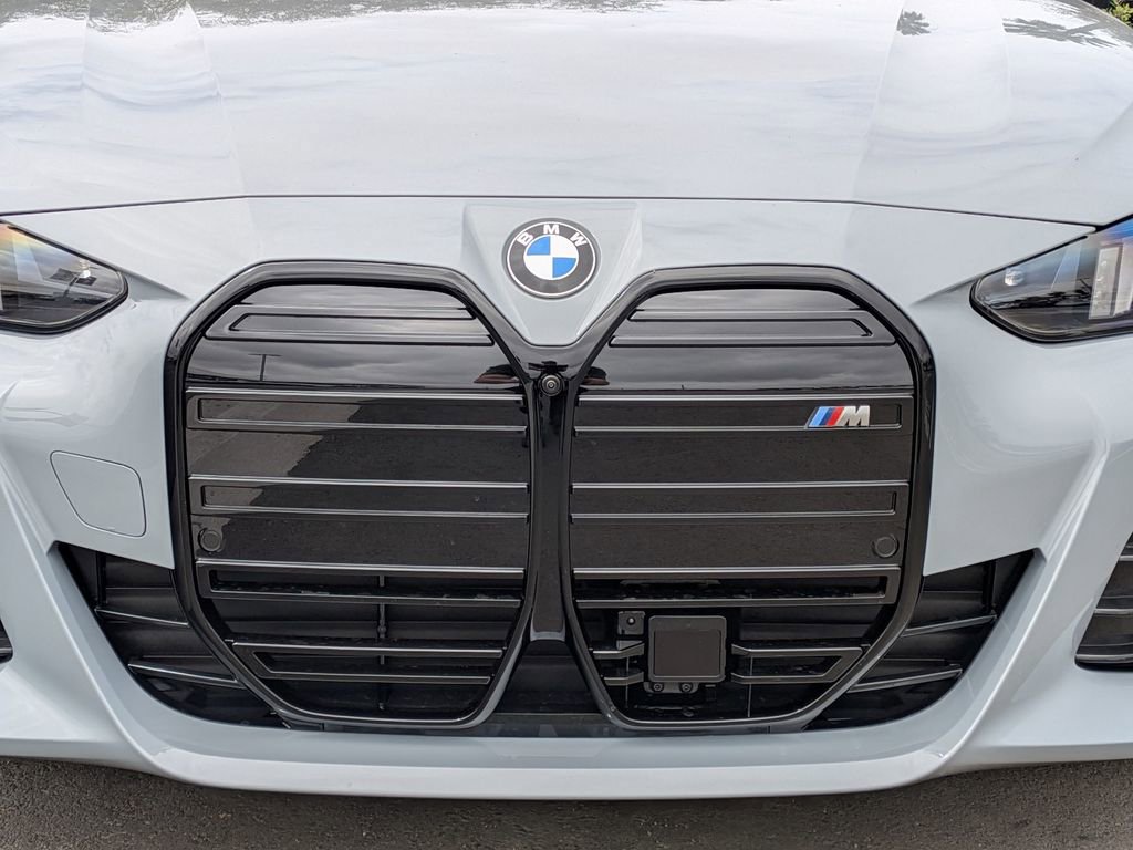 New 2026 BMW i4 M60 w/ Parking Assistance Package image 38
