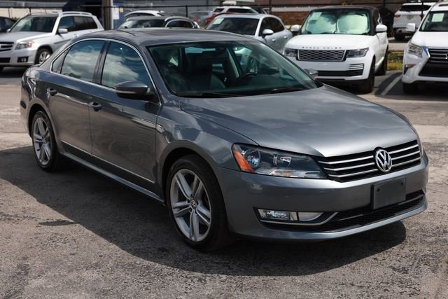 Used 2015 Volkswagen Passat 1.8T SE FWD image 18