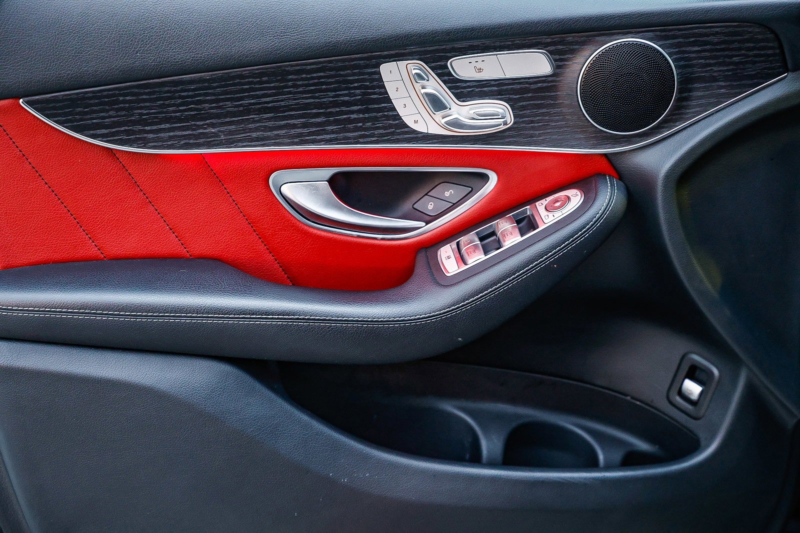 Used 2022 Mercedes-Benz GLC 300 4MATIC image 20